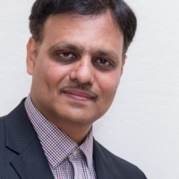 Headshot of Roshan Kumar